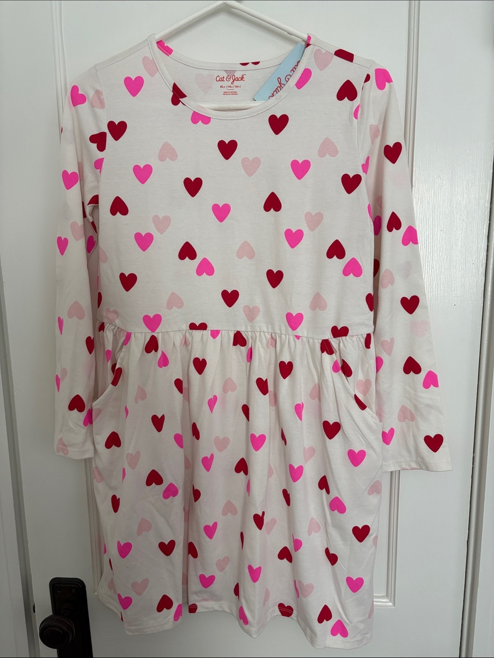 Cat & Jack White Long Sleeve Heart Dress with Pink & Red Hearts